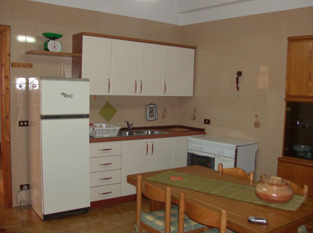 Guest House Via Crispi Pozzallo Luaran gambar