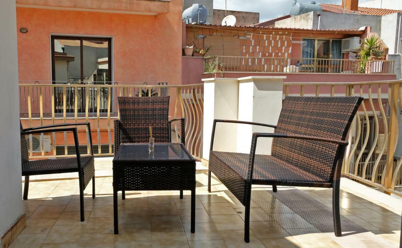 Guest House Via Crispi Pozzallo Luaran gambar